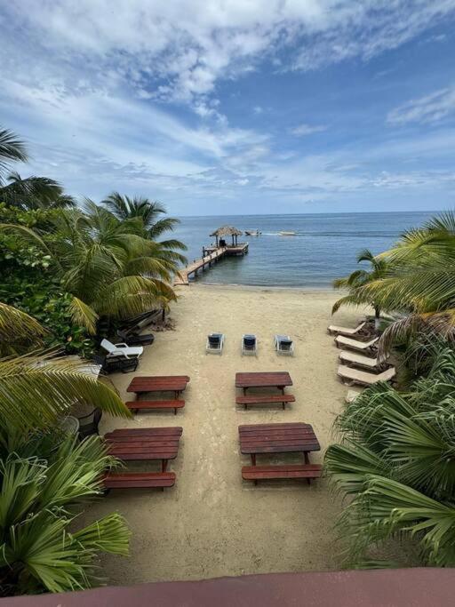 فيلا Renta De Casa De Playa En Roatan Por Dia Jobs Bight المظهر الخارجي الصورة